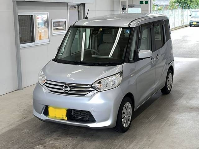 315 NISSAN DAYZ ROOX B21A 2015 г. (KCAA Minami Kyushu)